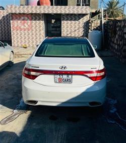هيونداي أزيرا